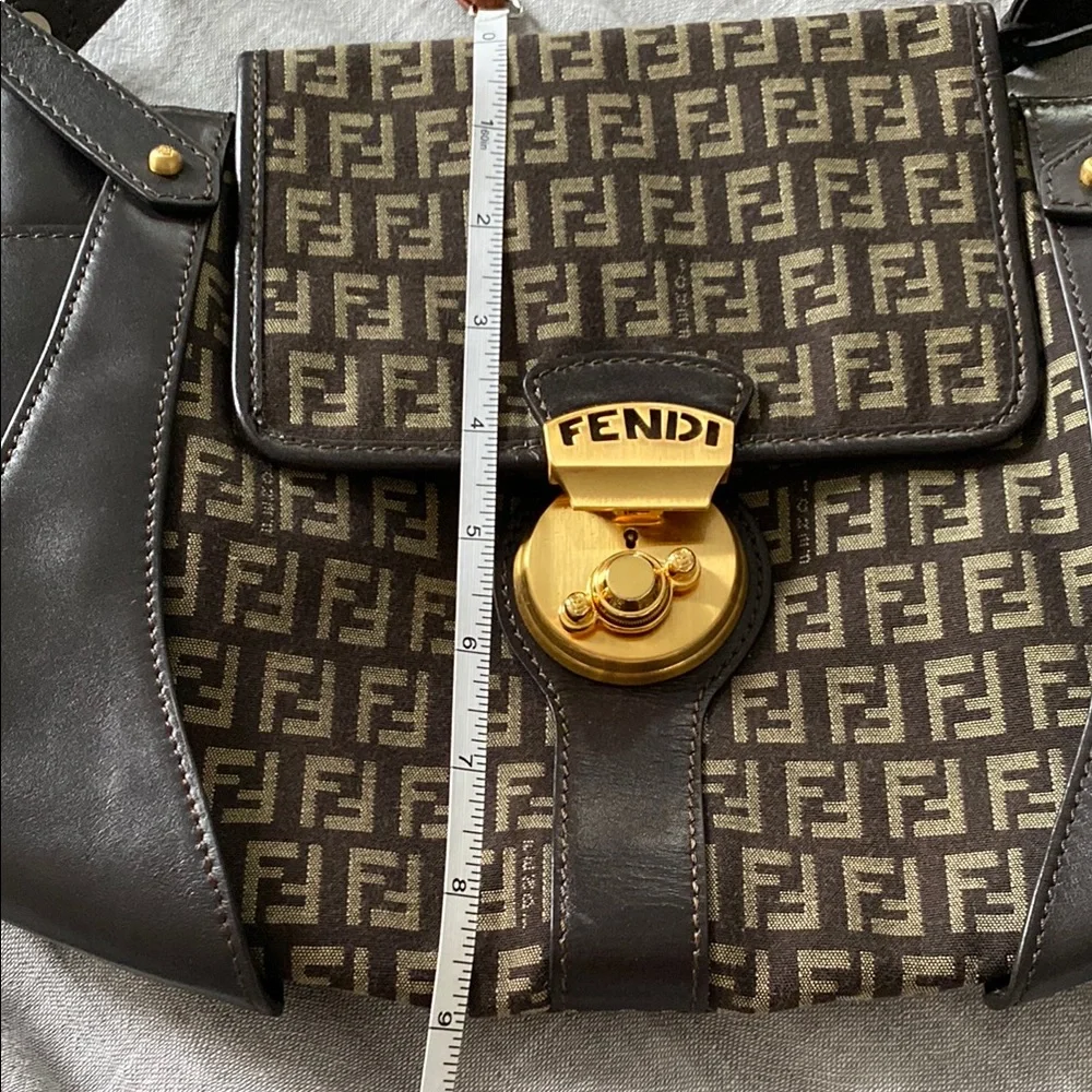 Authentic Fendi Baguette Borsa Grande Zucchino Brown Shoulder Bag Made in Italy - Picture 10 of 15